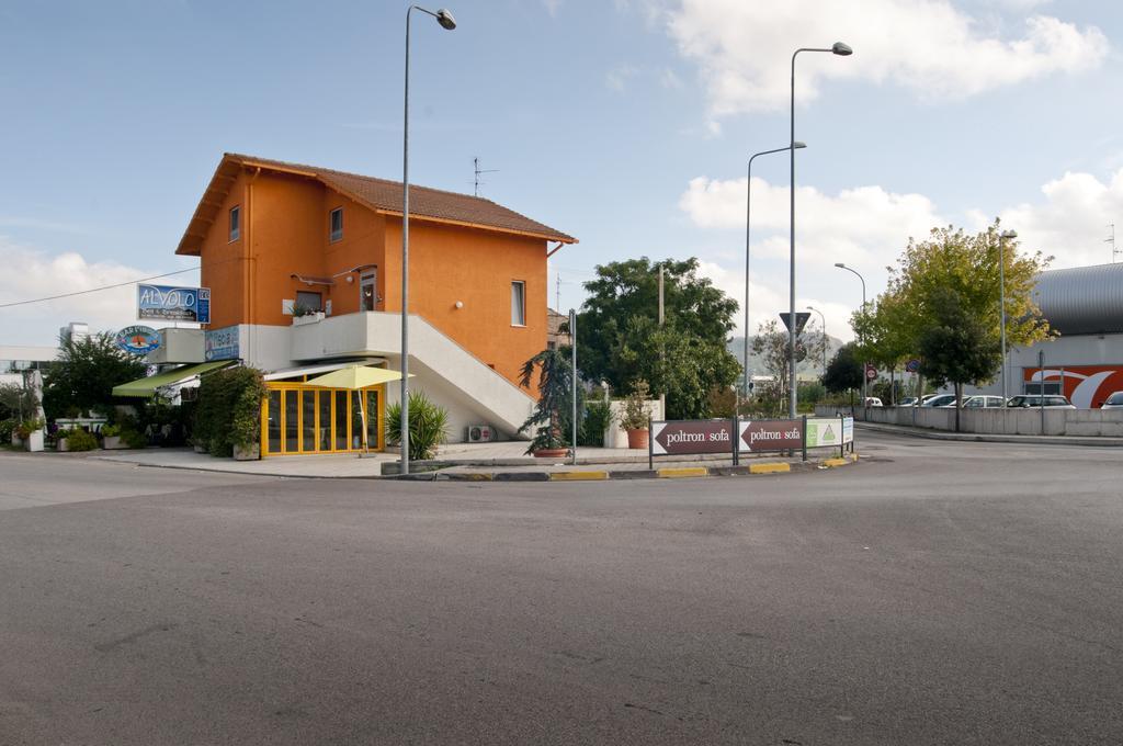 Al Volo B&B Сан Джовани Театино Екстериор снимка